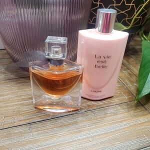 La Vie Est Belle Perfume and Lotion Set - Pink and Orange
